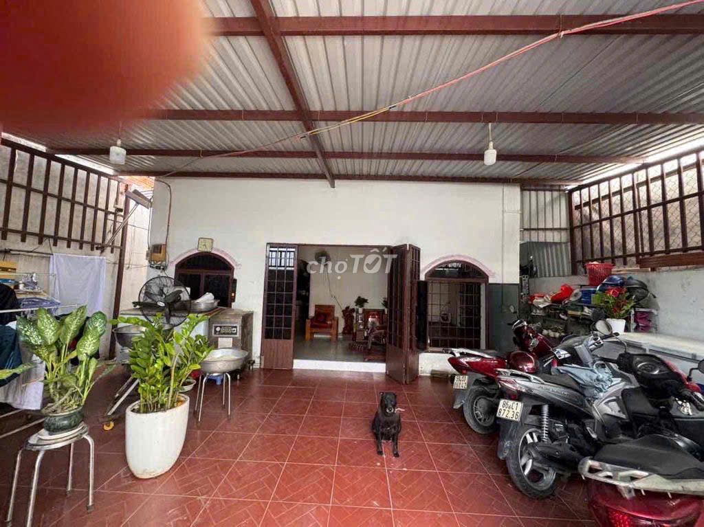 The villa mini 4 car bedroom 8X18 M 4 bedrooms at home, made 13.5 million