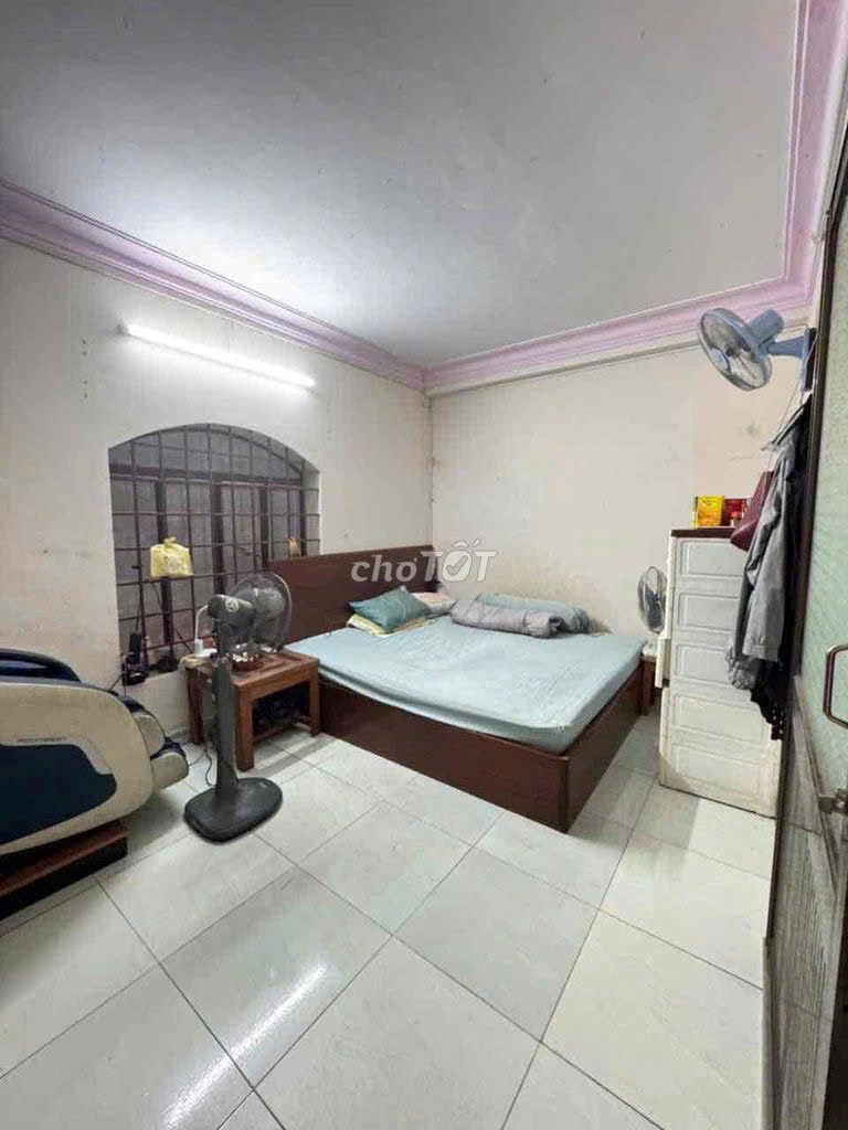 The villa mini 4 car bedroom 8X18 M 4 bedrooms at home, made 13.5 million