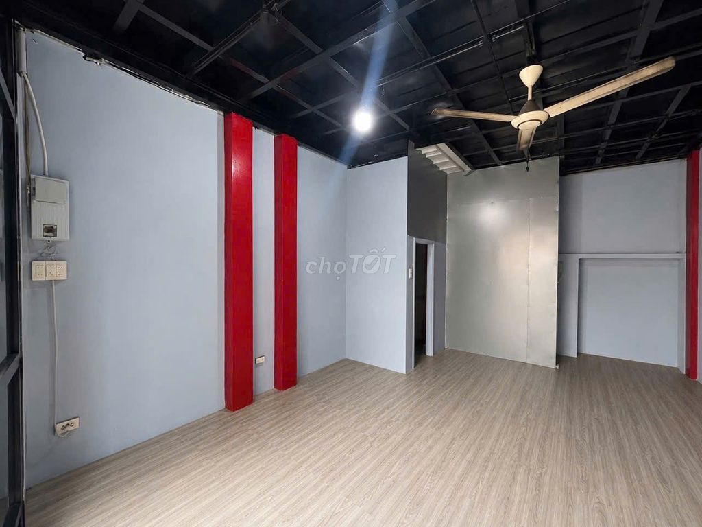 - Nguyễn Thái Bình 36 M2 - 12 million.
