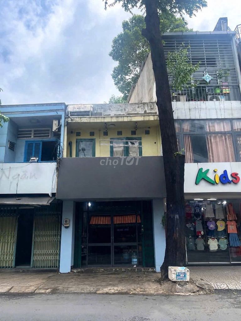 - Nguyễn Thái Bình 36 M2 - 12 million.
