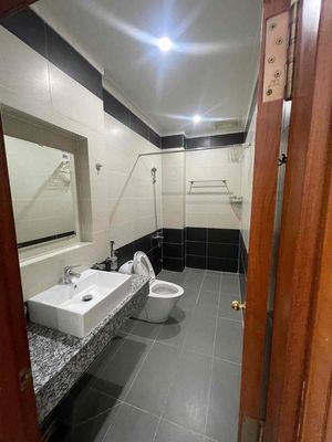 Renting a new room full of furniture in Thủ Đức near the university, the market,...