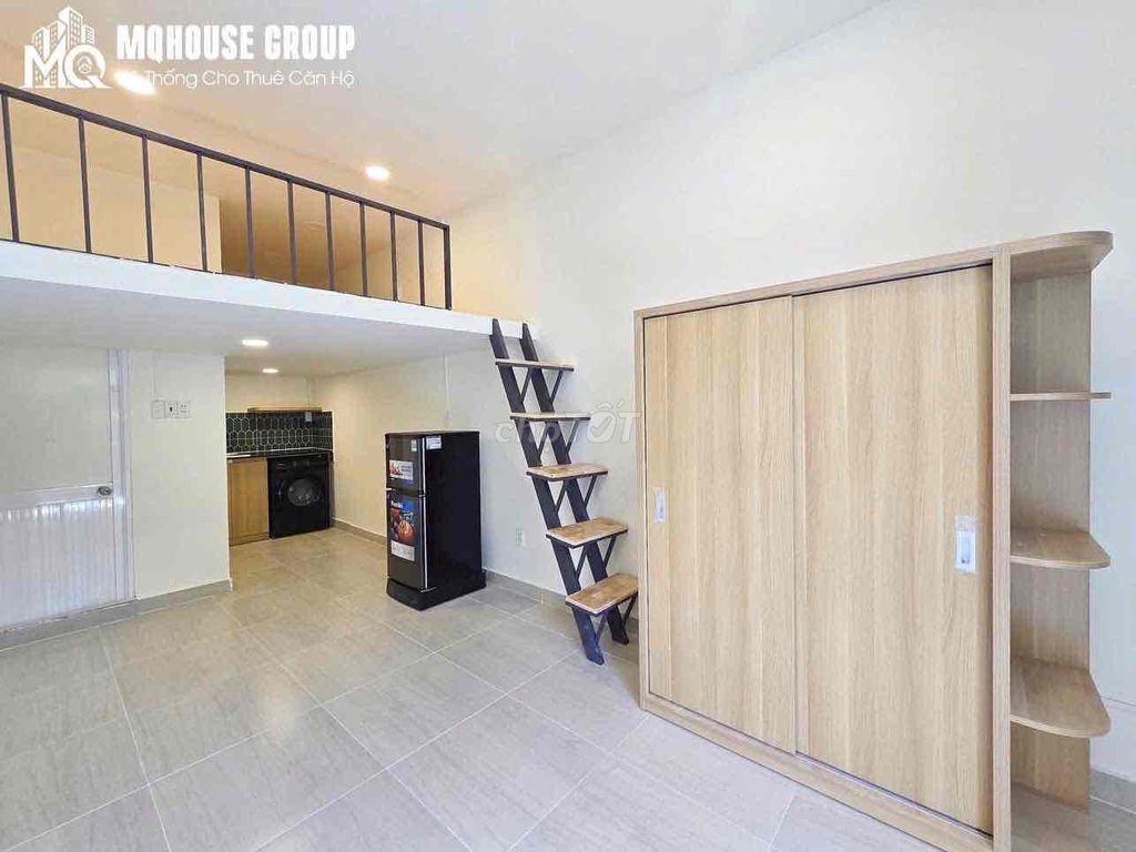 To rent in the U.S. next to 4% of the people who are in the United States