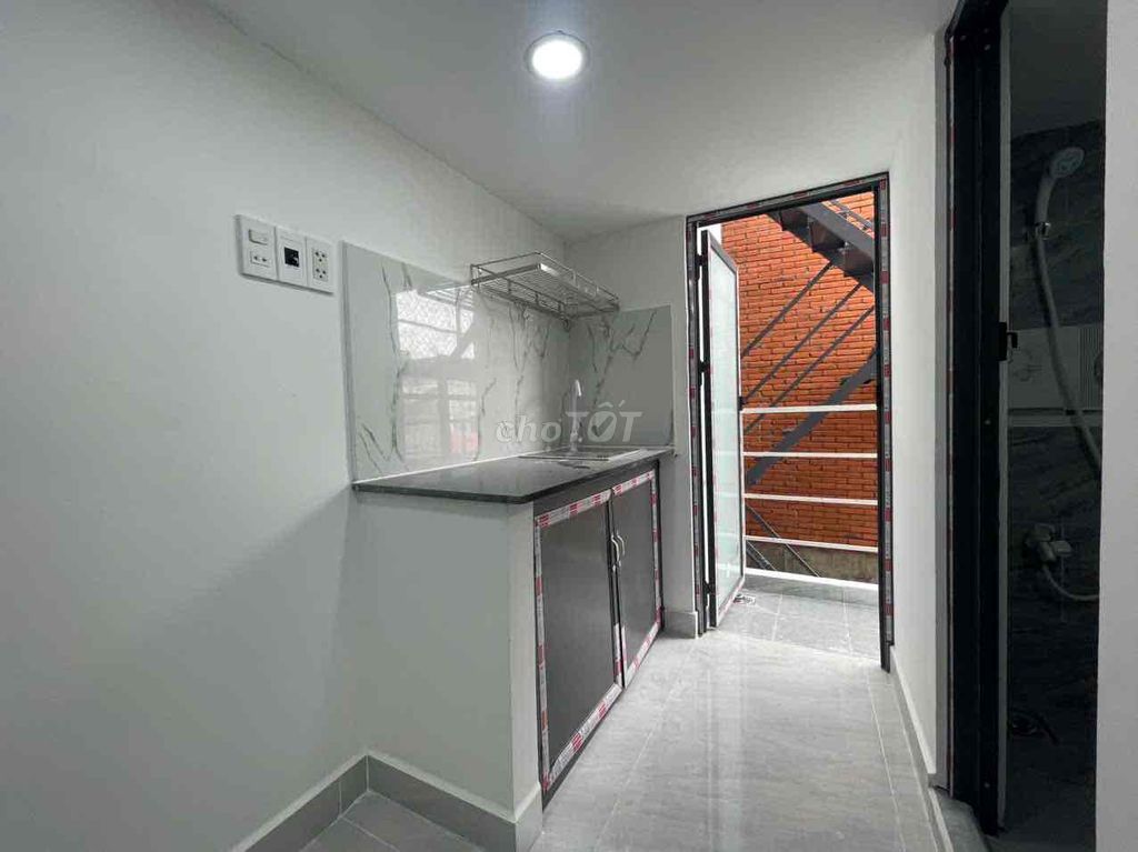 Dupex Xiu Ting has built super wide, free car balconies