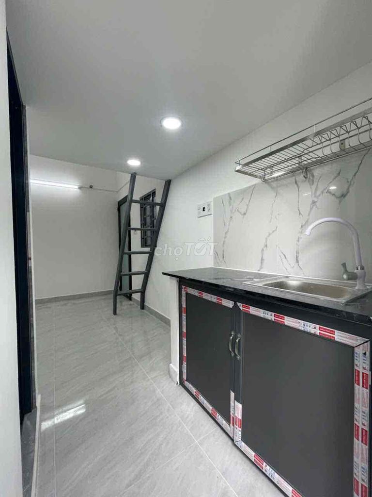 Dupex Xiu Ting has built super wide, free car balconies
