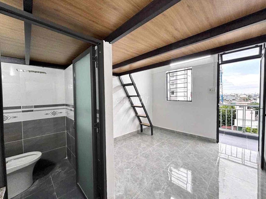 It's the owner who rents 3 million and a half Dương Quảng Hàm.