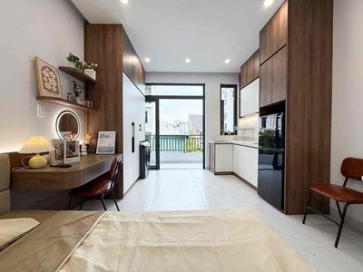 A beech studio -- right at Tân Bình -- commercial college.