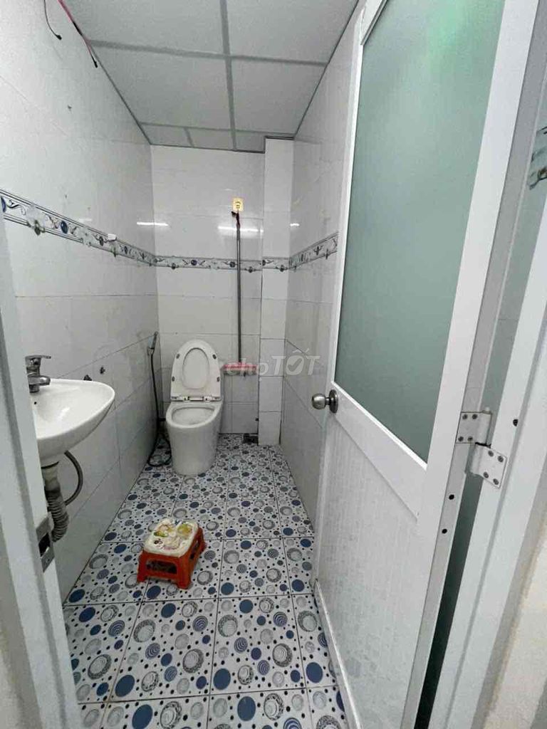 It's the owner of the four-and-a-half-by-13-story rented house.