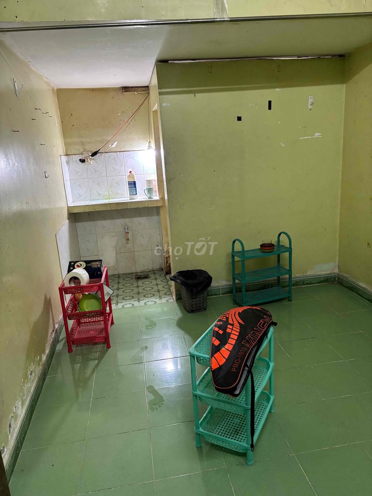 Rent room-- convenient location at Tân Bình, tp.h.
