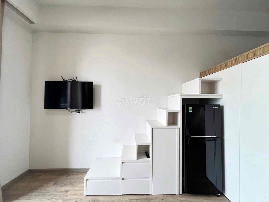 The apartment is full of furniture - modern design, extremely beautiful