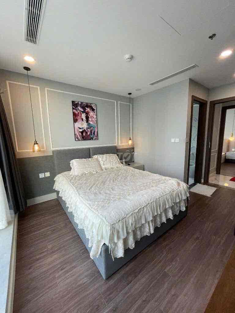Rent Sunshine Sky City 2 bedrooms full of interiors the corner view only 16 million a month