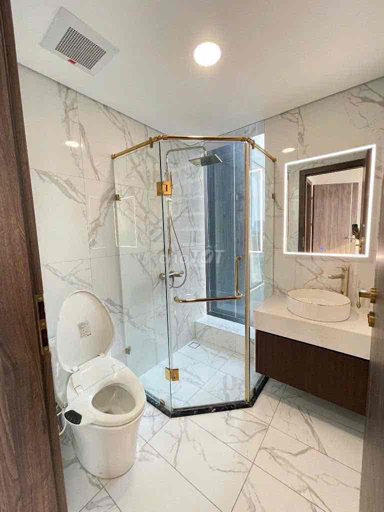 Rent Sunshine Sky City 2 bedrooms full of interiors the corner view only 16 million a month