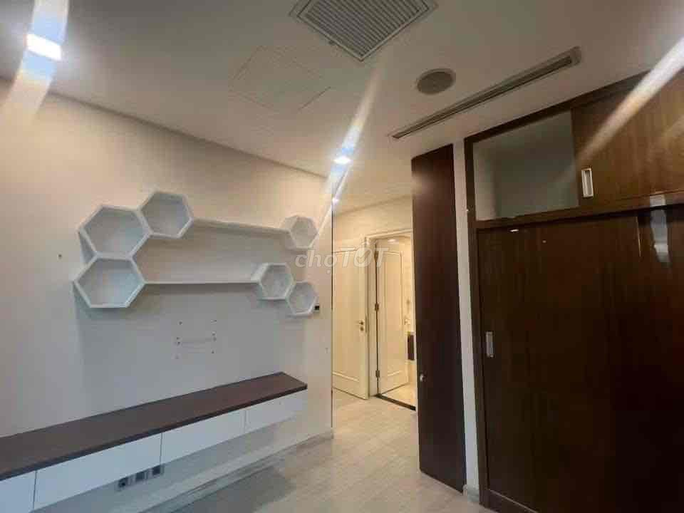 Rent the House of Yongomes Three Sons, bids 23 million a month