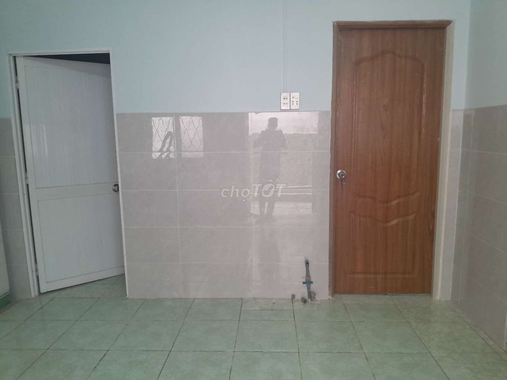 Two bedrooms clear, near the market, school, church.