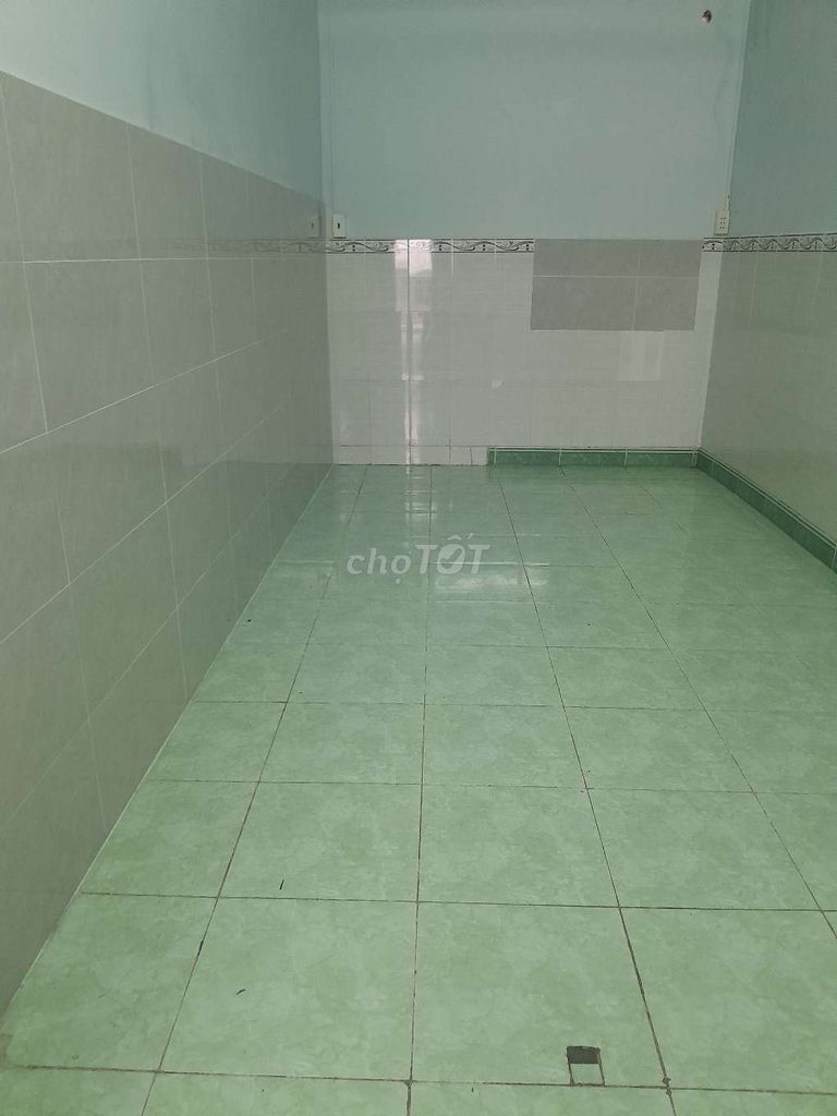 Two bedrooms clear, near the market, school, church.