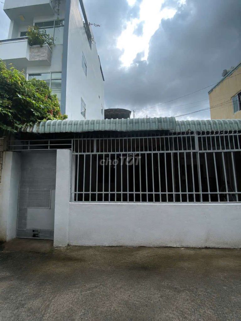 Rent an entire Trường Thọ room 2 bedroom, alley car, 7 million a month.