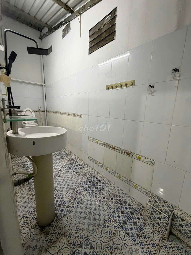 Rent an entire Trường Thọ room 2 bedroom, alley car, 7 million a month.