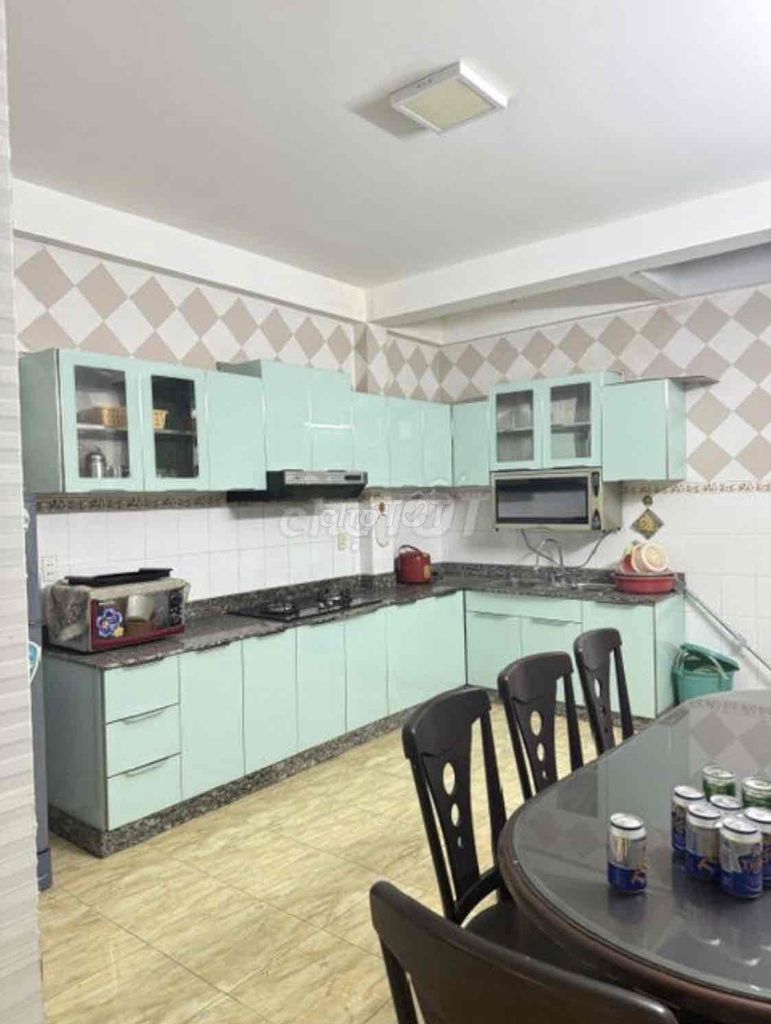 Rent a Botunzi residence, 6-4 x 18-4 floor -20 million.