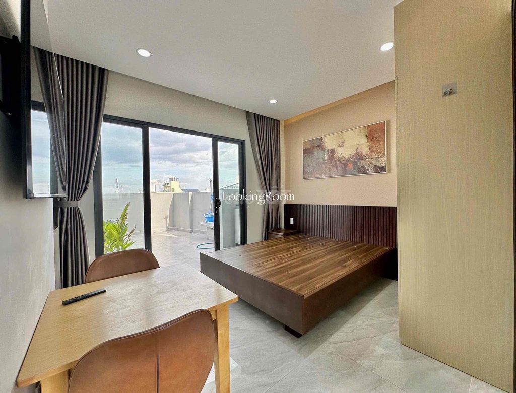 The apartment has its own yard, top-level furniture near aeon mall Tân Phú.