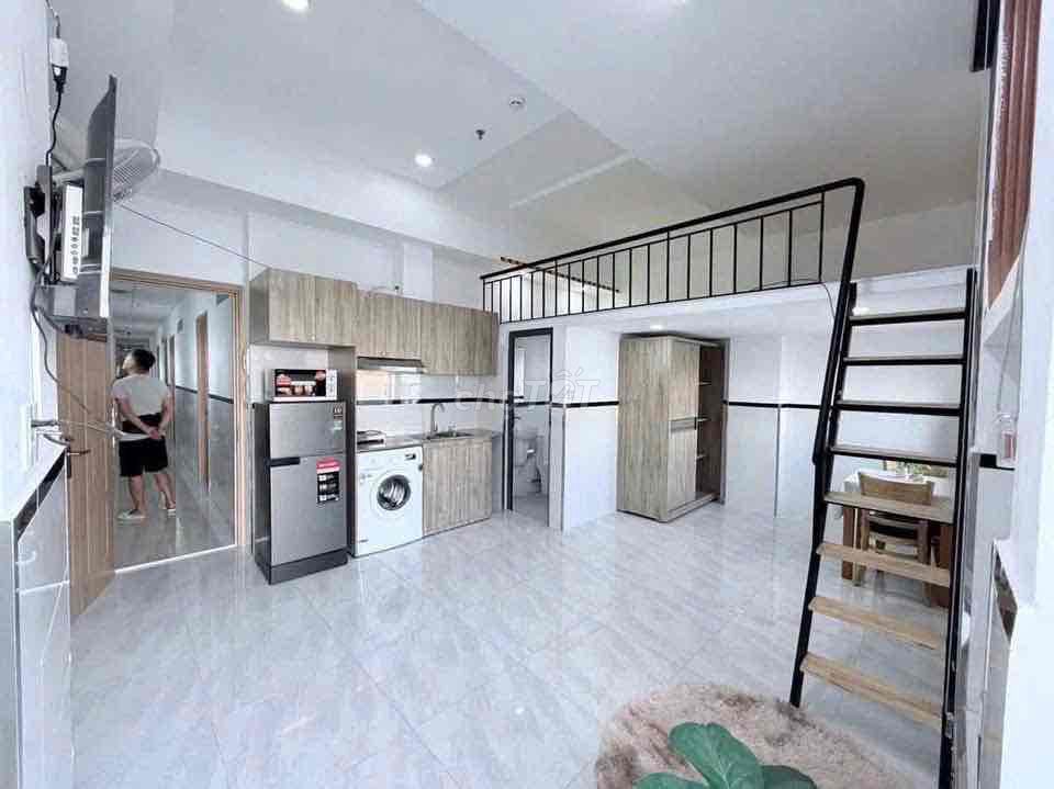 The student suite is good. Phan Đình Phùng Phú Nhuận Full interior.