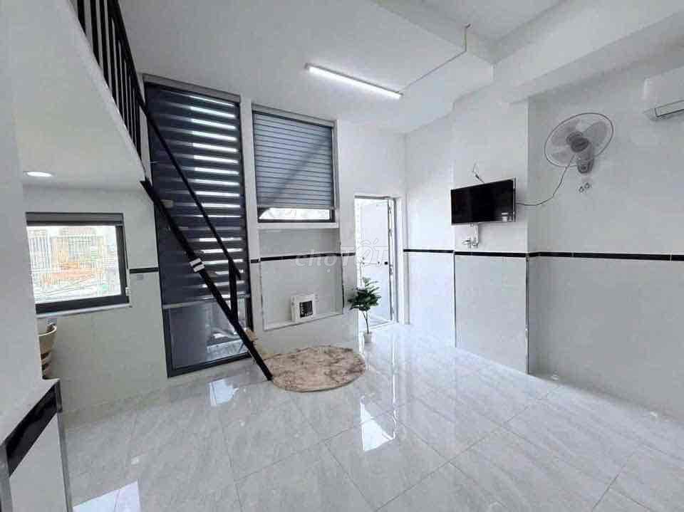 The student suite is good. Phan Đình Phùng Phú Nhuận Full interior.