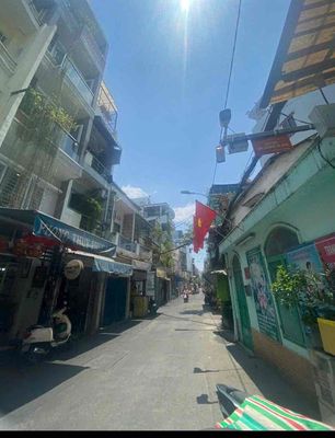 District 3, 1 .Z.z0, for rent - 15 million-Yedd