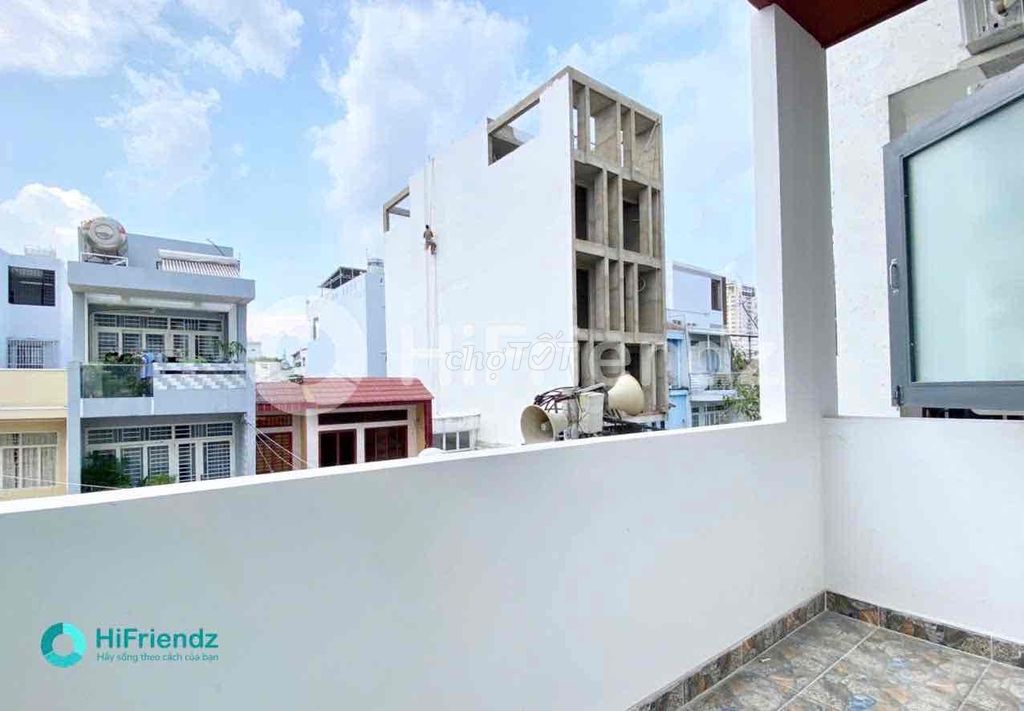 Rent the service apartment right next to ufm - near lotte mart - super cool