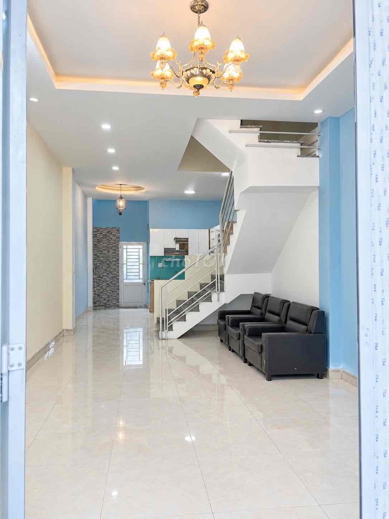 The original building is 1 .1 st .2 floors of an alley - 7 million near Long Trường Market