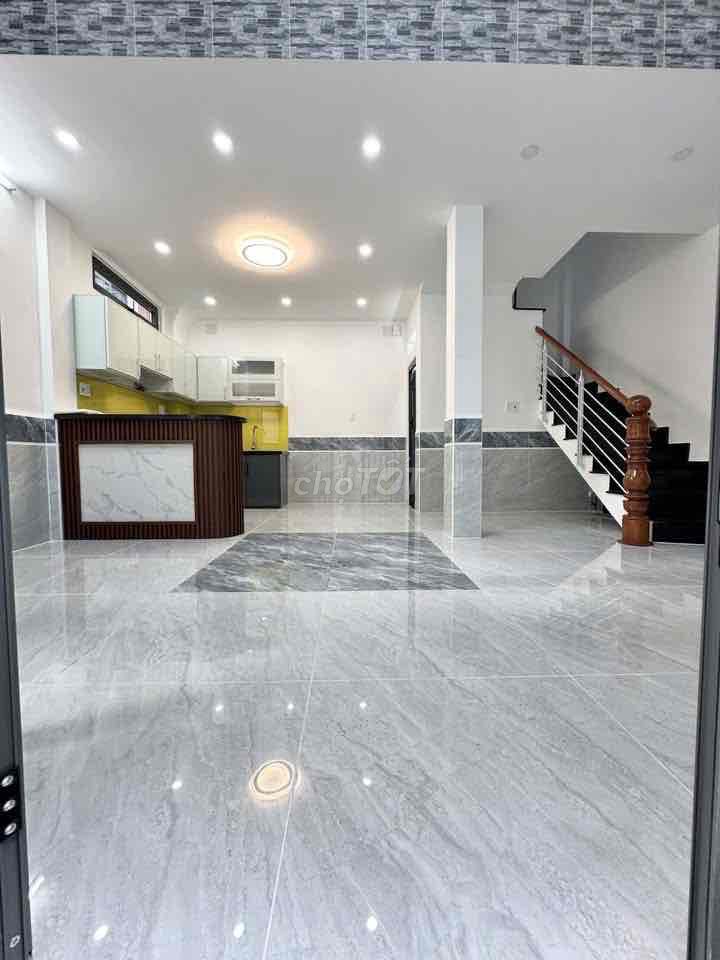 We need to hire a house to do apartments. Hello, go check it out in the day.