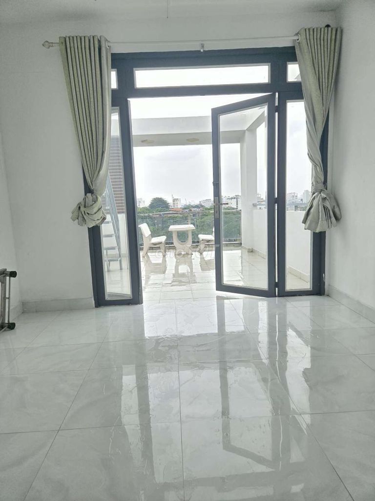 Rent a river view house