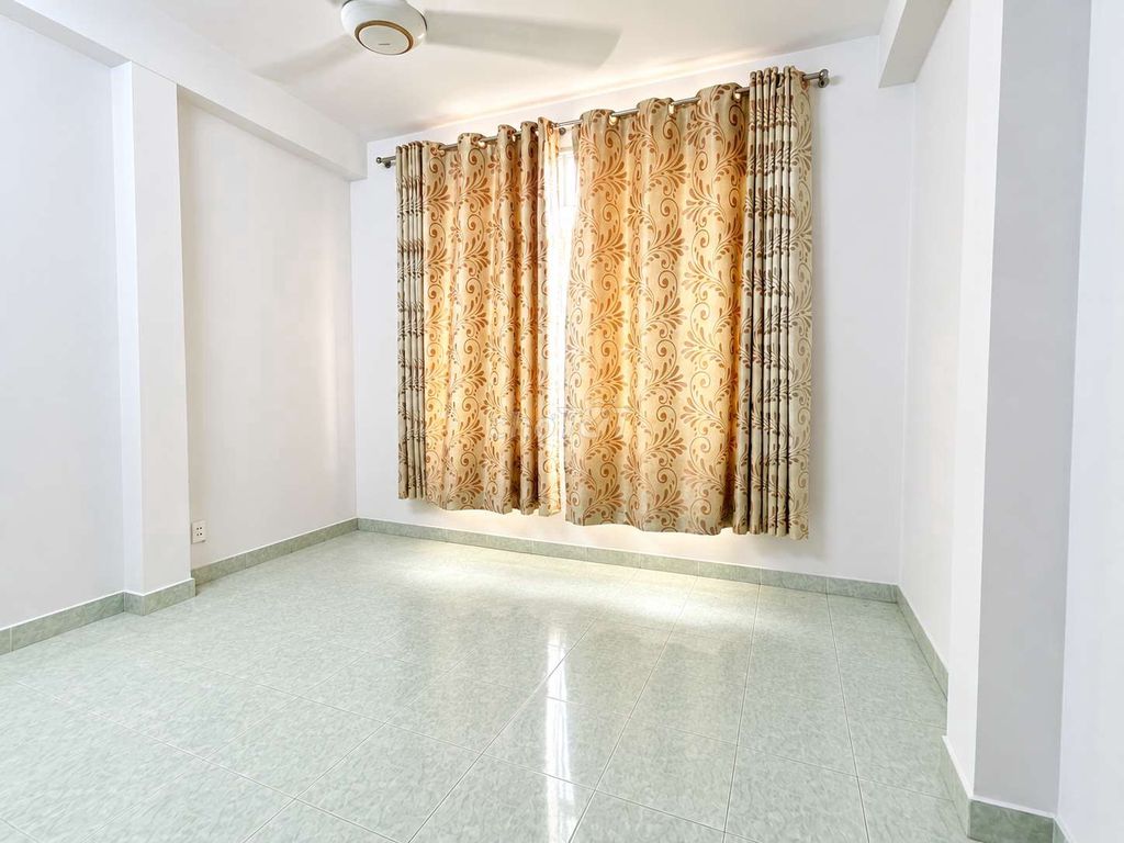 Down to 12 million-three bedrooms- 1 Nguyễn An Ninh-Bình Thạnh homicide house.