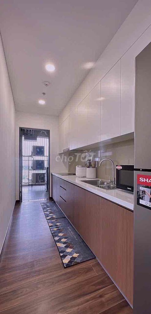 Rent the corner 71 M2 Mizuki Park. Full interior. Nice view. 12 million.