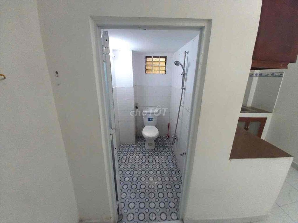 House 1 .1 .2th floor 2 bedroom 4 x 15 m Mm Mt.