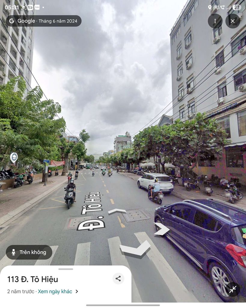 I'll give you 180 units of 3rd floor apartment with an elevator of 1 million and a half