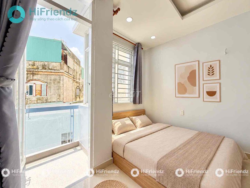 Open the Bancol Full interior studio at Phú Nhuận.