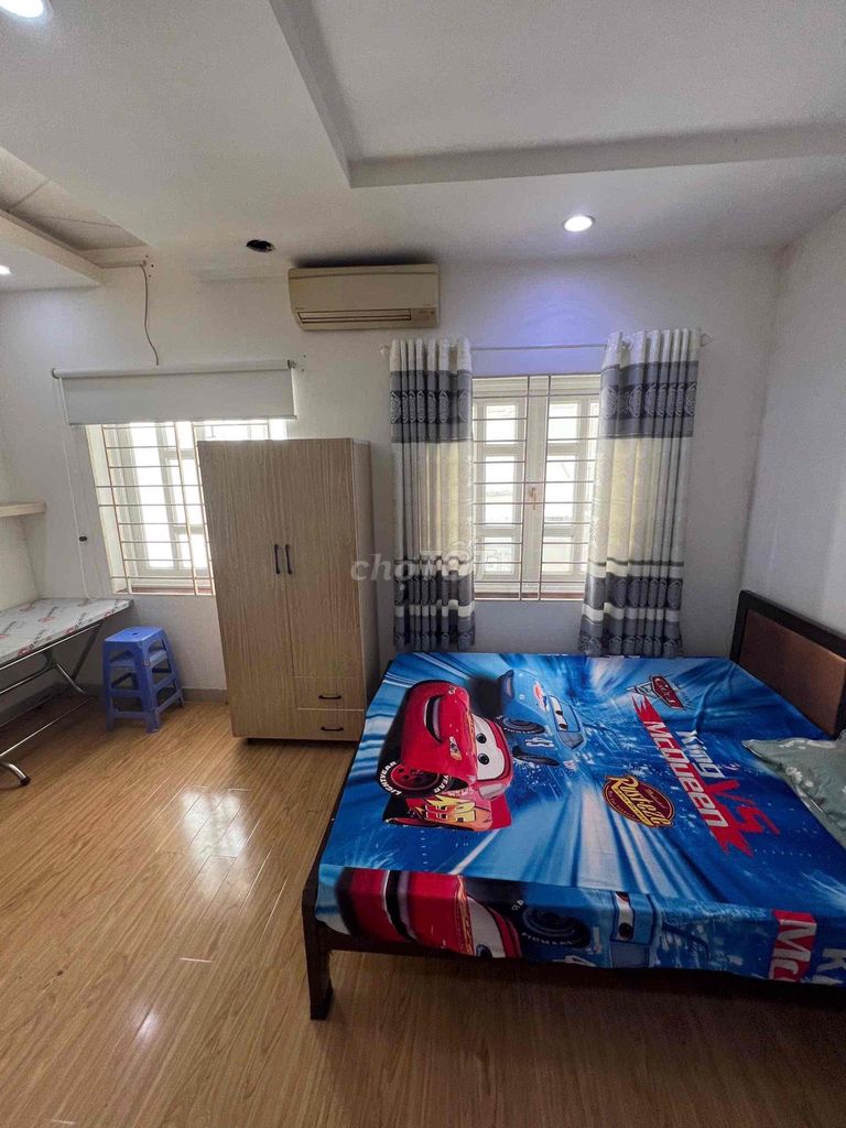 Room one block of Central Shan 35 meters. full interior