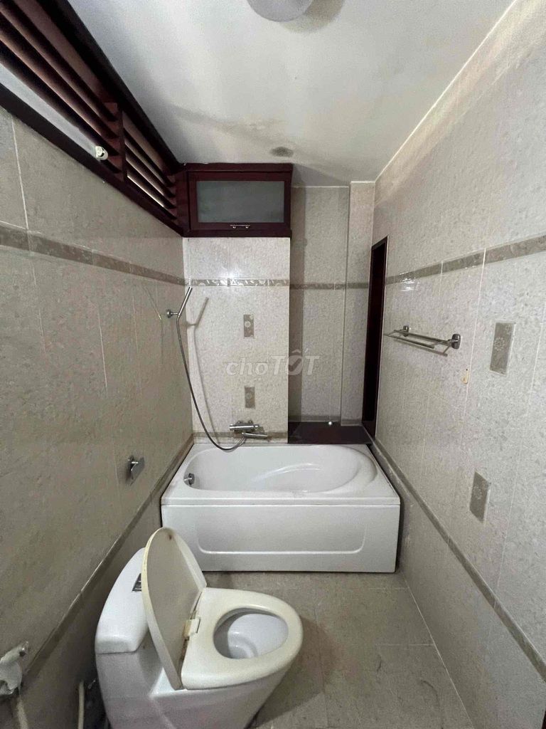 Room one block of Central Shan 35 meters. full interior
