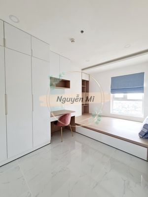 Rent a 3 Terra 4-to-1-to-two-foot bathroom, 72-foot-two-and-a-half-and-a-half-a-half-million-million-a-month-a-month apartment.