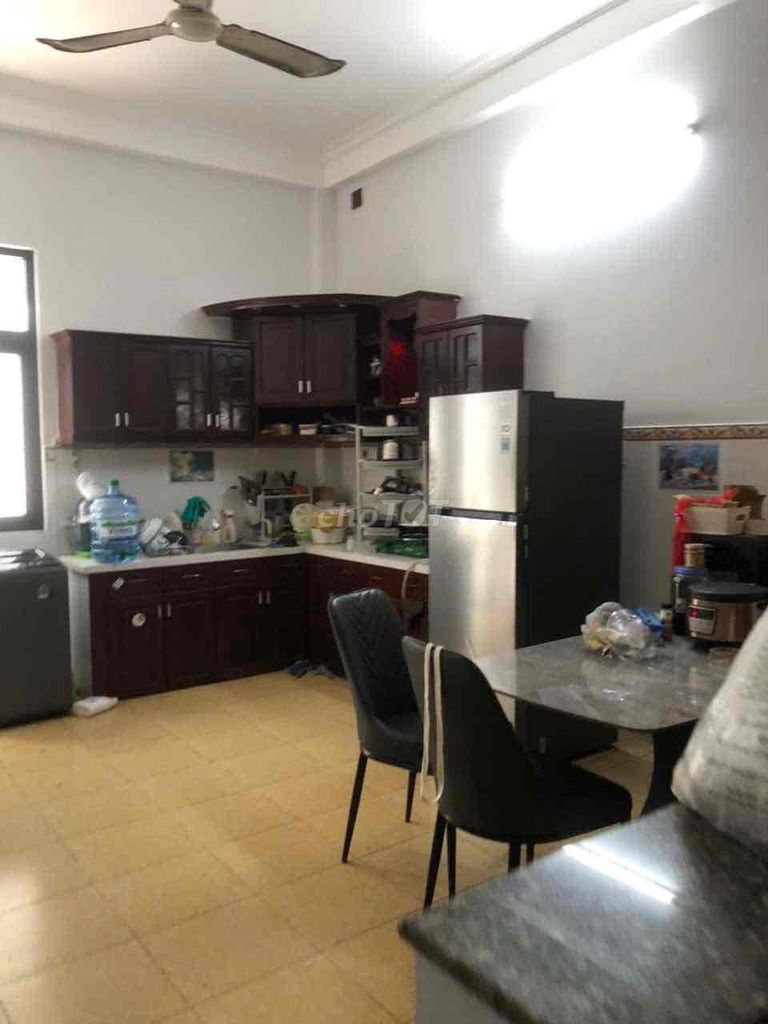 Rent 1.5 X20 M - 18 million a month - not flooded