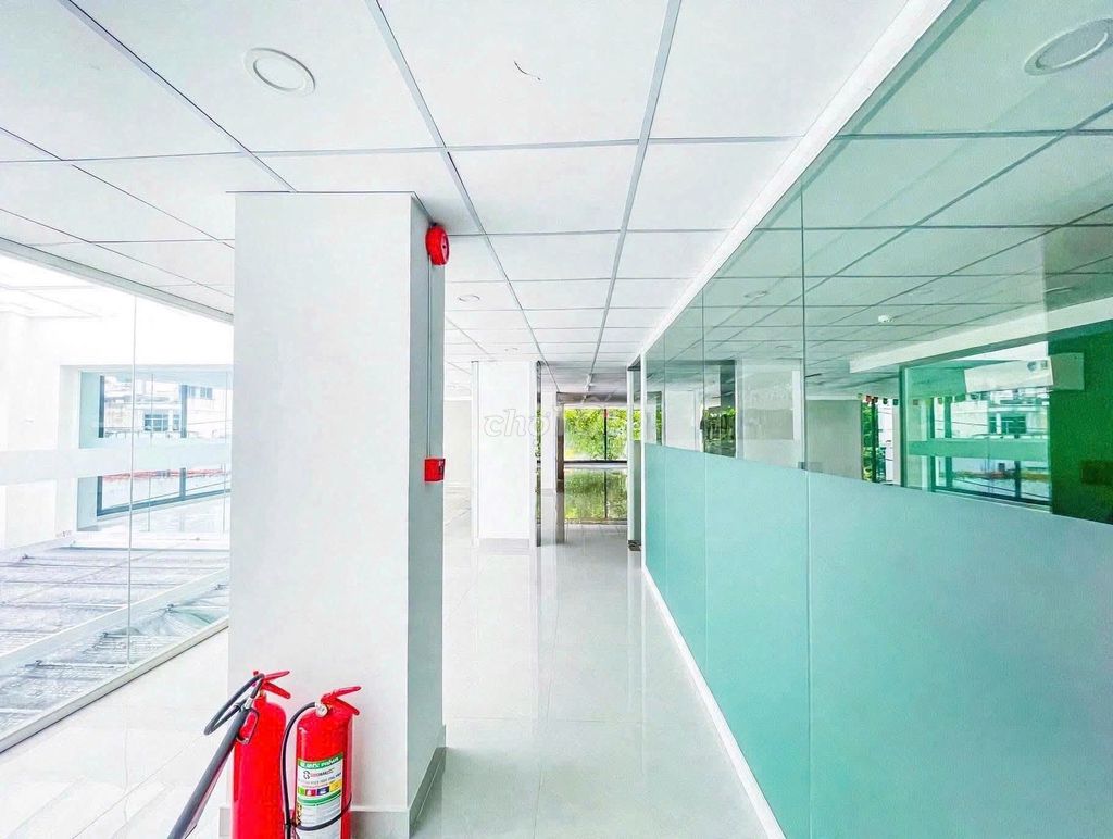 Rent the corner two Nguyễn Văn Khối Gò Vấp 12 x 16 m ground vault one floor
