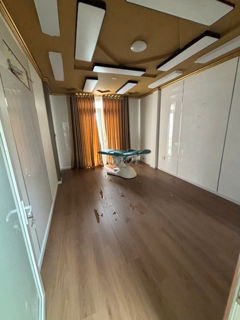 Rent Nguyễn Văn Lượng Gò Vấp 4 x25 mm floor 3 floor 6 bedroom