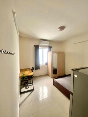 Rent room/attems for high-level service, winning honors