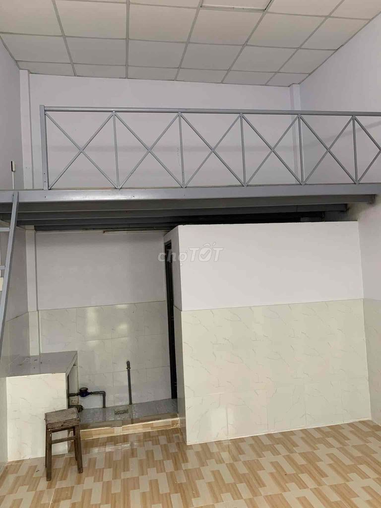 Rent a nice, cheap, Thủ Đức clean room.