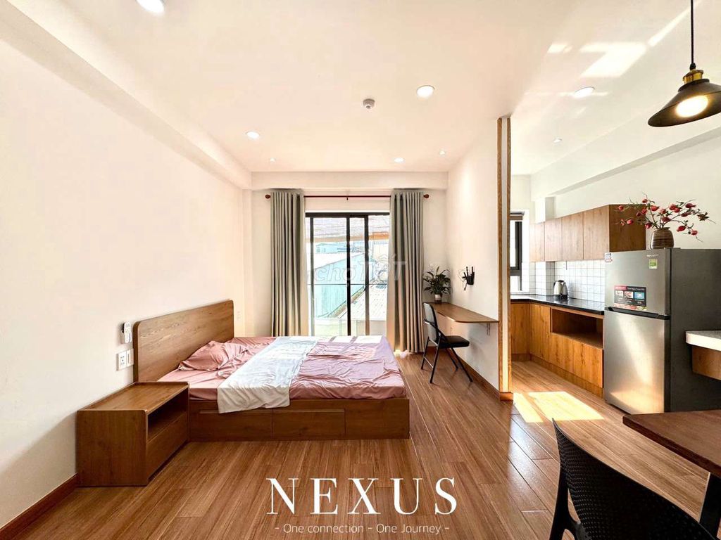 service apartment luxury walked through Emart phan văn trị