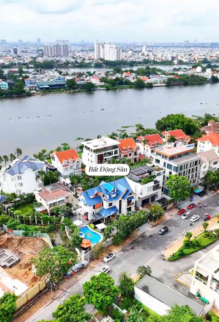 For the Nguyễn Văn Hưởng Special Rent.