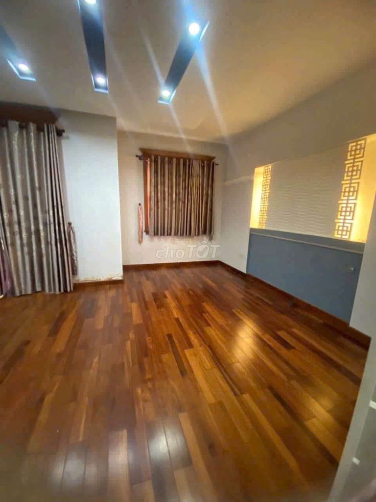 Let's rent a full house with an area of 6*21 meters
