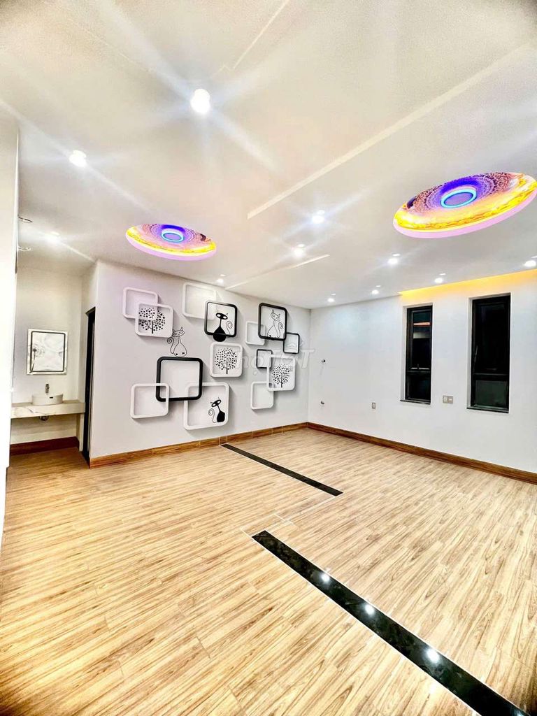 Rent the villa full of furniture area 12*13 meters