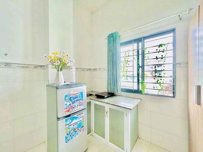 Window clear interior immediately Lê Trọng Tấn - convenient go hiuit