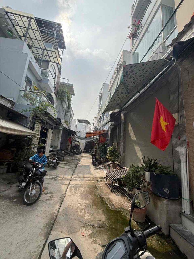 Rents 45 Lê Cơ An Lạc Bình Tân area 80 meters at 6 million5