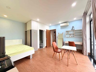 Studio Balcon - Trần Hưng Đạo District 1 - Full cabinet