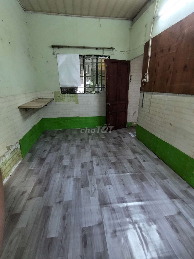 A cheap student's room on the street.